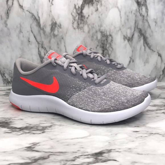 Nike Shoes - NEW Nike Flex Contact